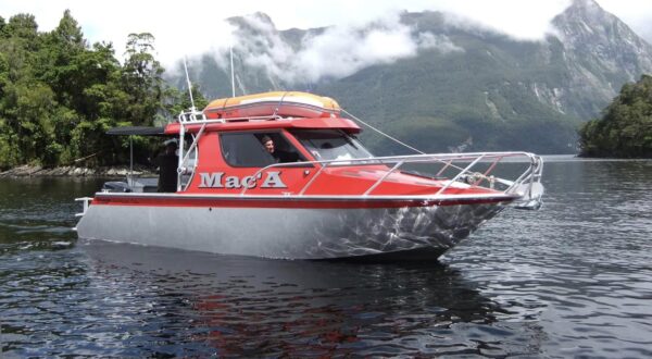 Image Boats NZ Mac A Boat on lake